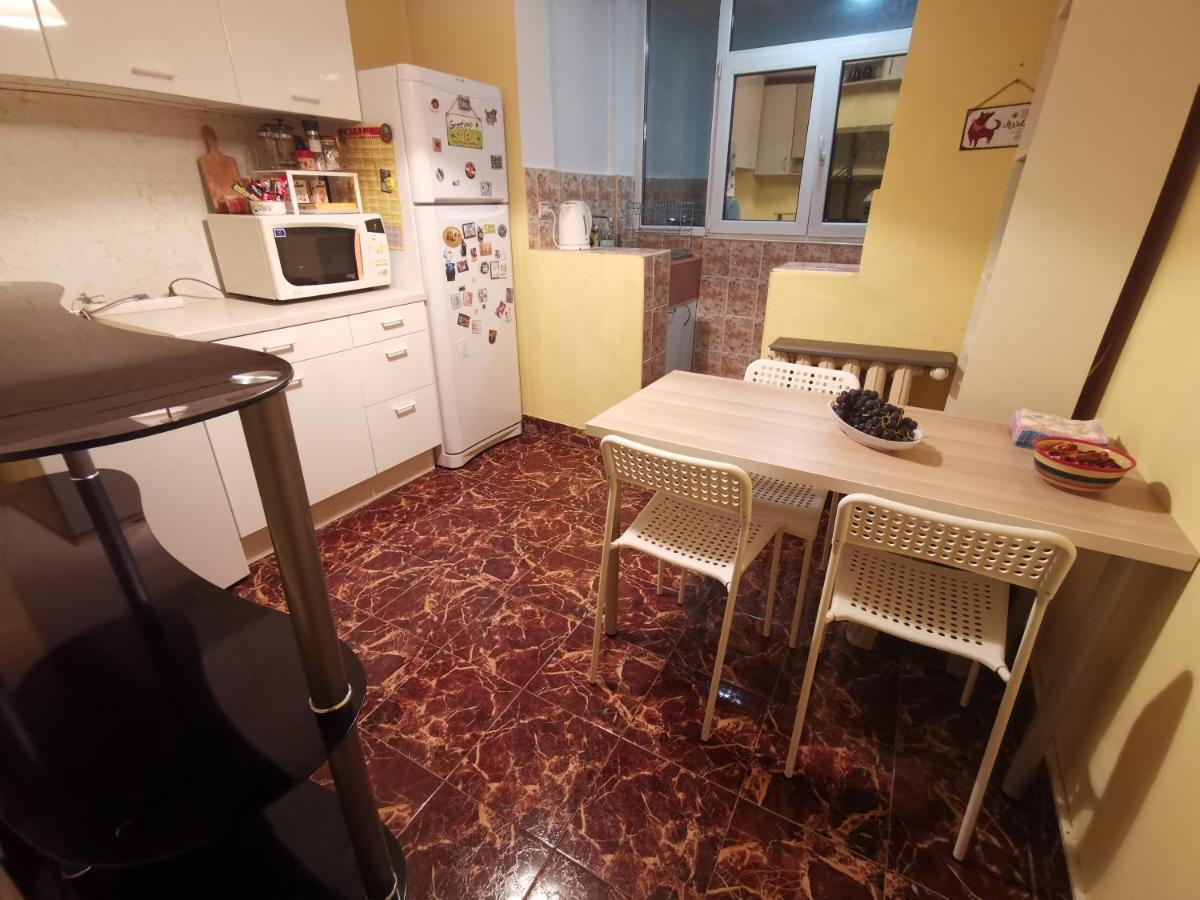 Apartment Spacious Quiet Next To Arena Armeec And Metro Station Gm Dimitrov *