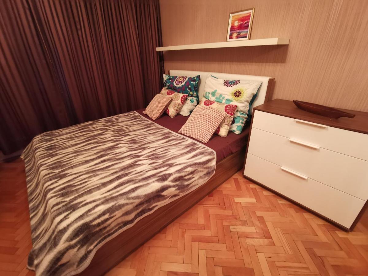 Apartment Spacious Quiet Next To Arena Armeec And Metro Station Gm Dimitrov Sofia